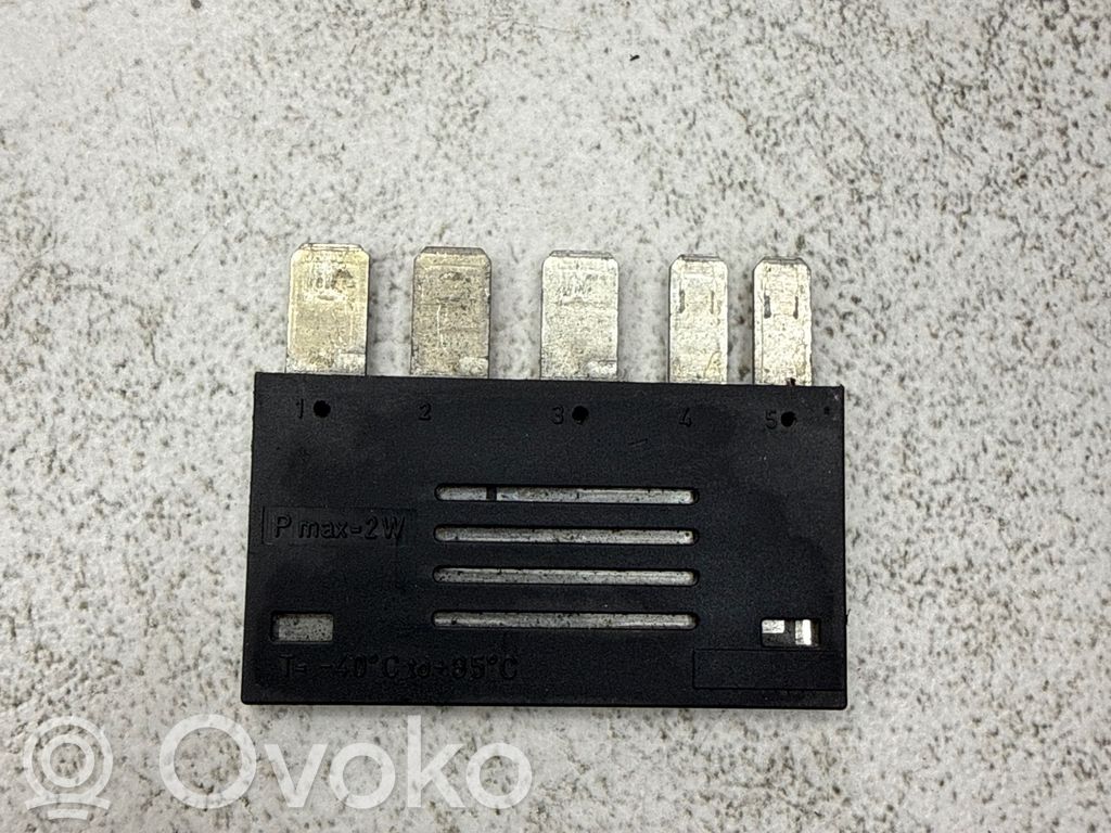 Volvo S60 Kita rėlė 