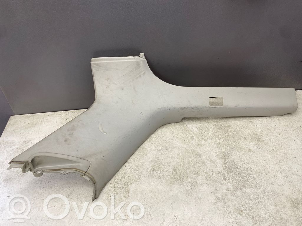 Audi A4 S4 B7 8E 8H Pilar (D) (superior) 
