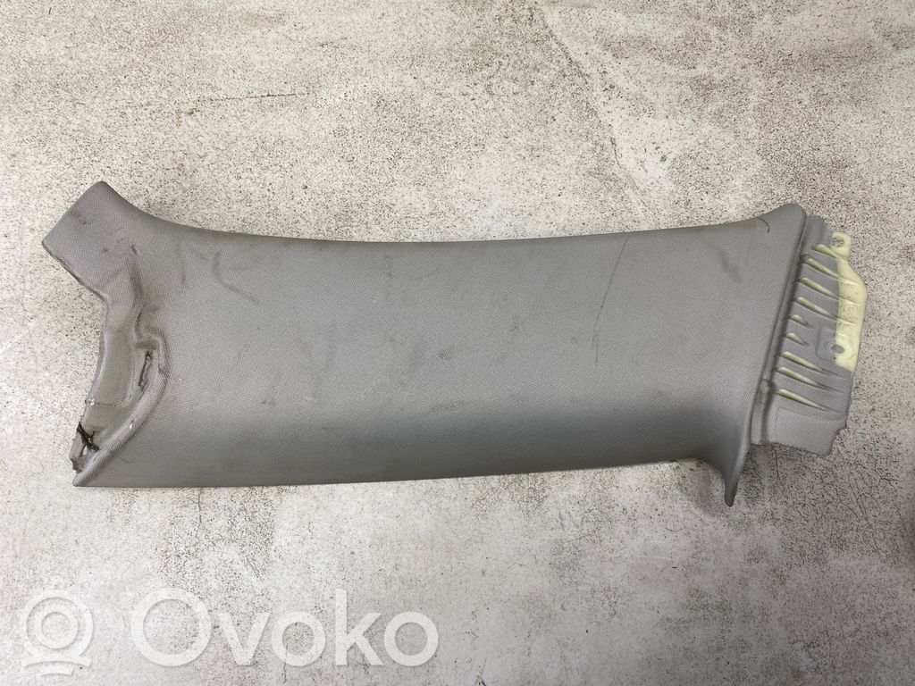 Audi A4 S4 B7 8E 8H Osłona środkowa słupka / C 