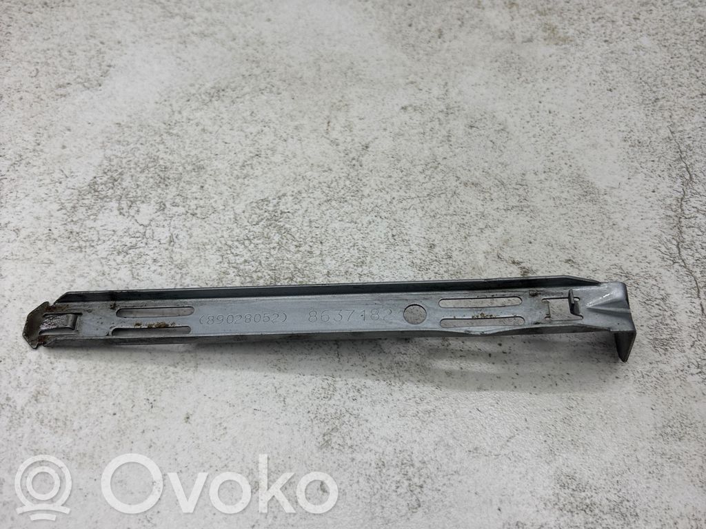 Volvo XC90 Halterung Scheinwerfer 