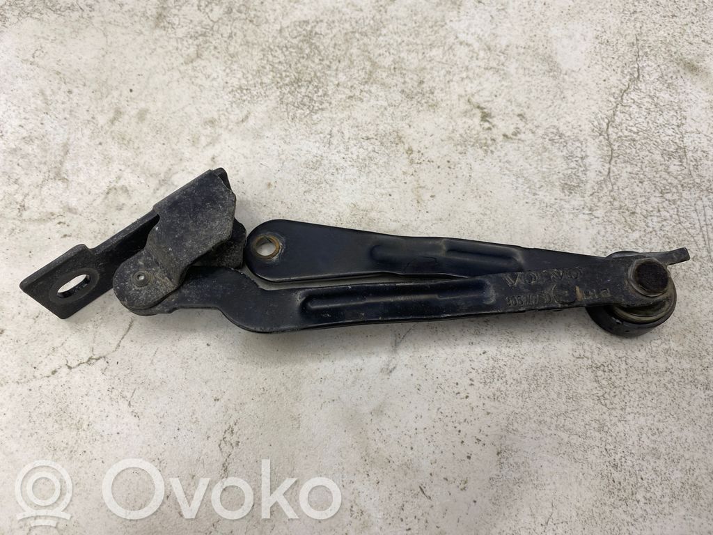 Volvo XC90 Tailgate check strap stopper 