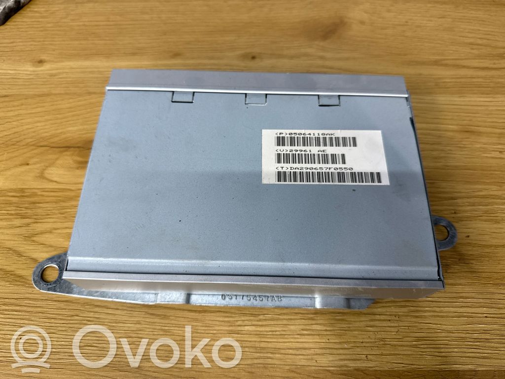 Dodge Caliber Garso stiprintuvas 