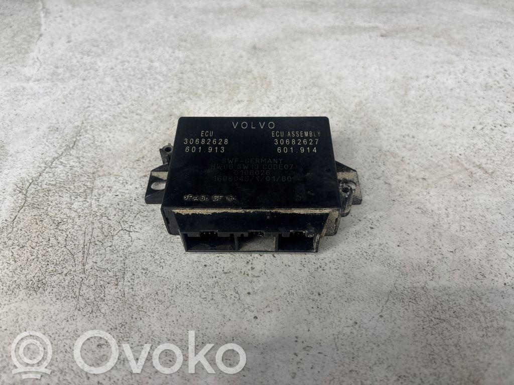 Volvo XC70 Parking PDC control unit/module 