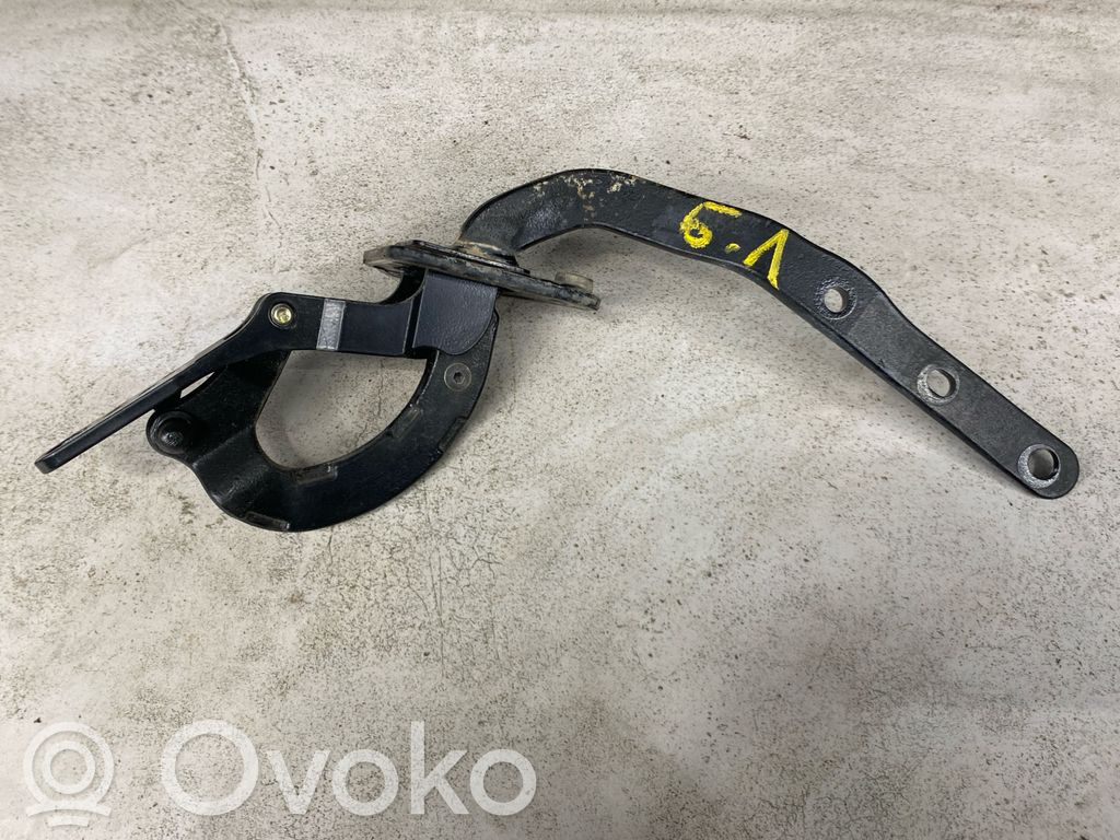Tailgate/trunk/boot hinge   8643157