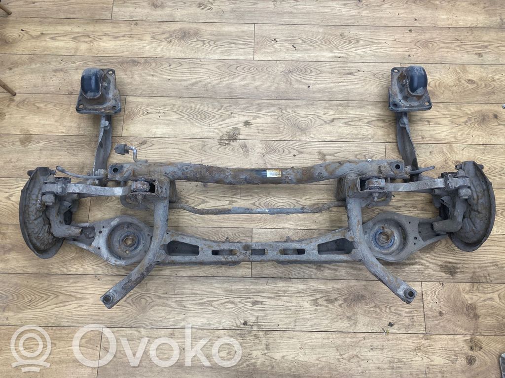 Skoda Octavia Mk2 (1Z) Bastidor trasero 
