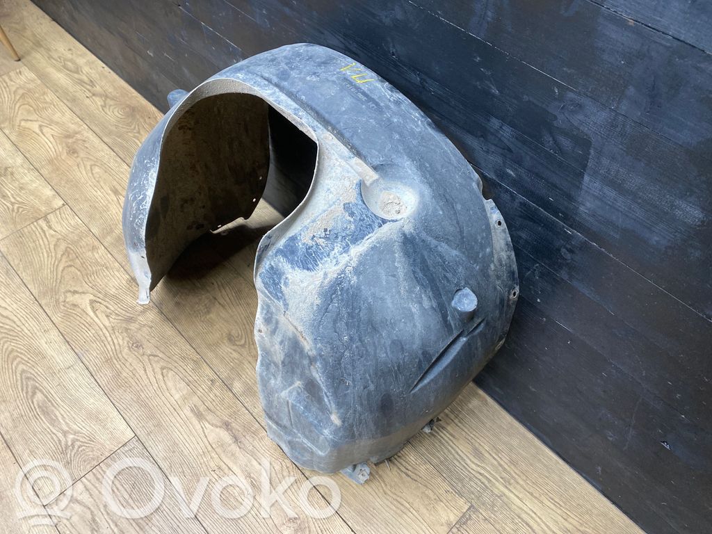 Volvo V50 Apakšspārns 