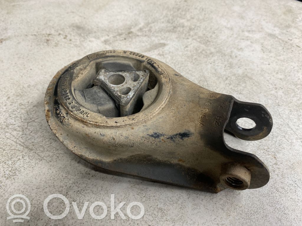 Volvo V50 Engine mount bracket 