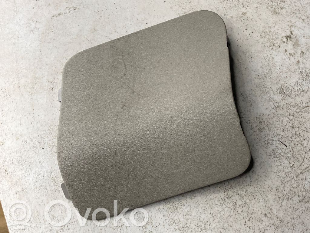Volvo V50 Kita slenkscių/ statramsčių apdailos detalė 