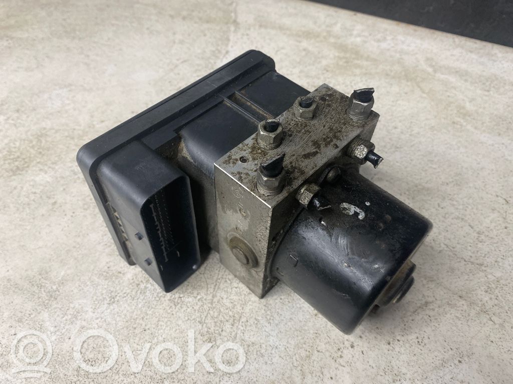 Volvo V50 Bomba de ABS 