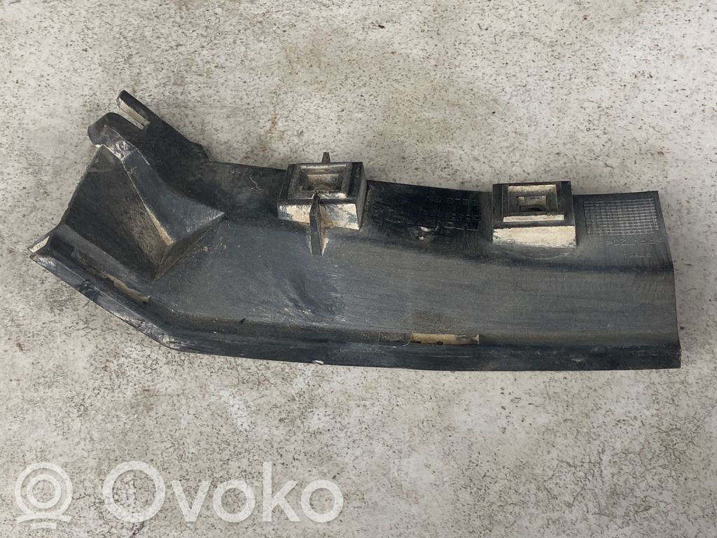 Volvo V50 Galinis laikiklis bamperio 