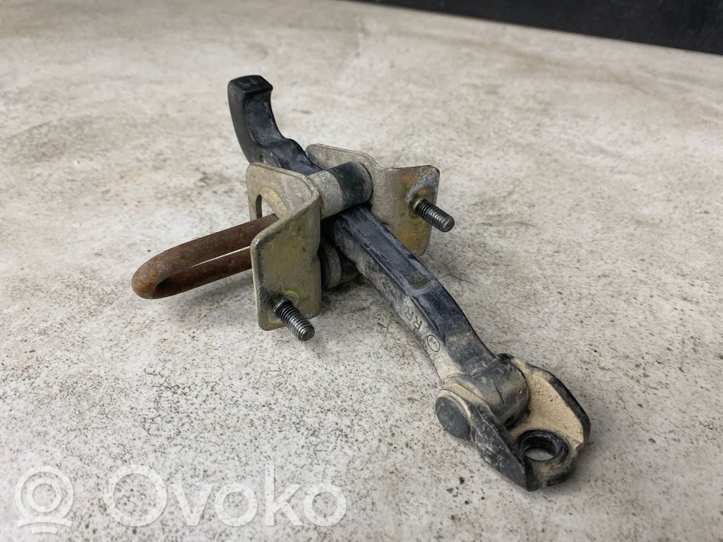 Volvo V50 Ogranicznik drzwi tylnych 