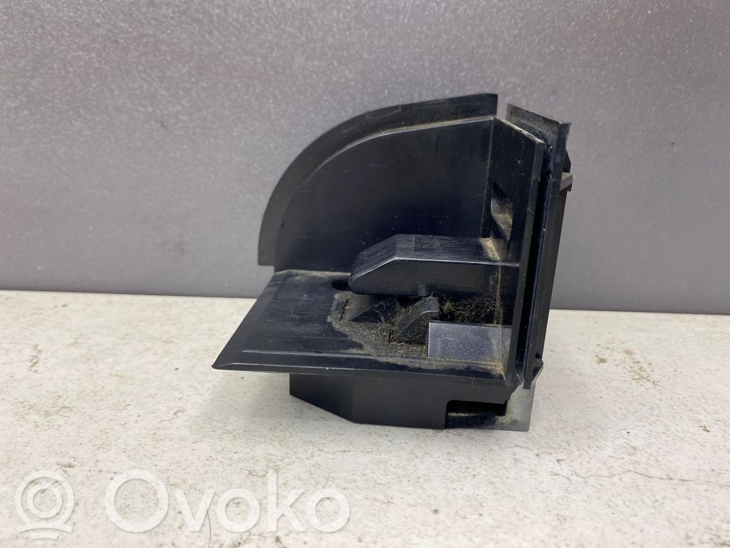Parcel shelf load cover mount bracket   7160589