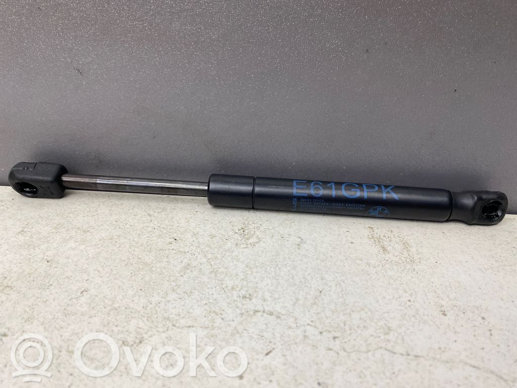 BMW 5 E60 E61 Tailgate/trunk strut/damper 