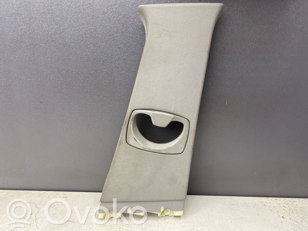 (B) pillar trim (top)   7027088,52107010