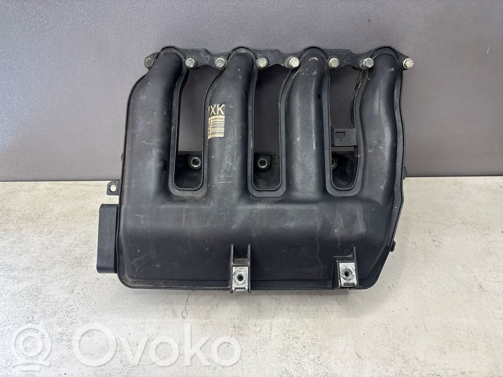 BMW 5 E60 E61 Kolektorius įsiurbimo 