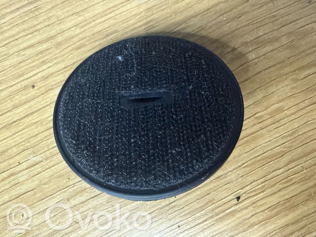 BMW 3 E90 E91 Floor mat clip fixing clamp 