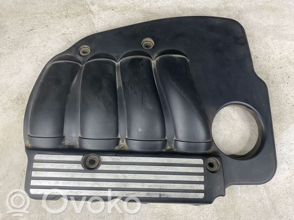 BMW 3 E90 E91 Engine cover (trim) 