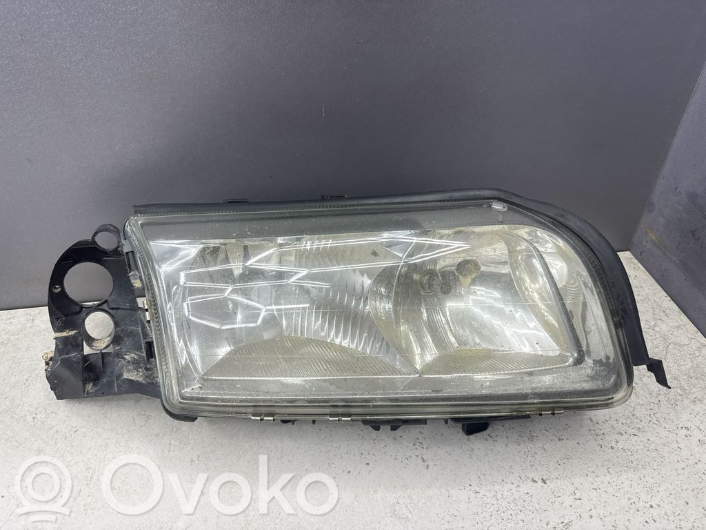 Volvo S80 Headlight/headlamp 