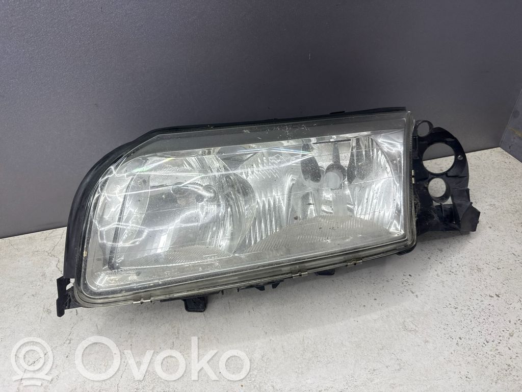 Volvo S80 Headlight/headlamp 