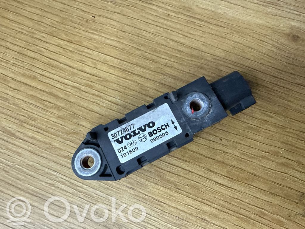 Czujnik uderzenia Airbag   30724677,090505,101609