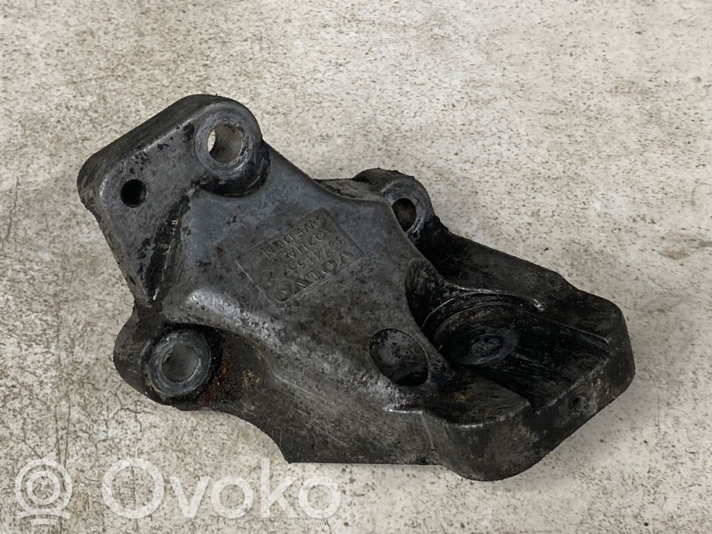 Engine mounting bracket   30741567,307415673