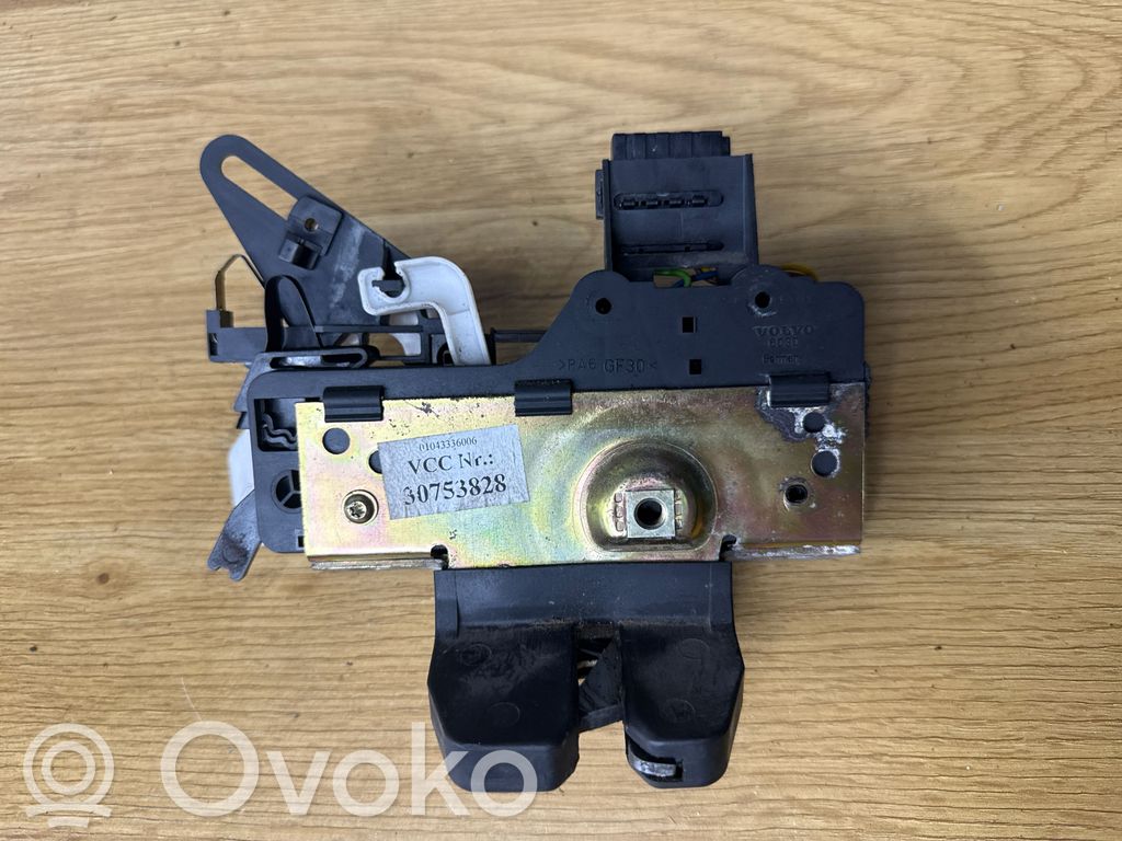 Volvo V70 Schloss Heckklappe Kofferraumdeckel 