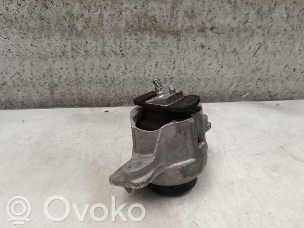 Engine mount bracket   GX736A003KA,GG89A,4518232
