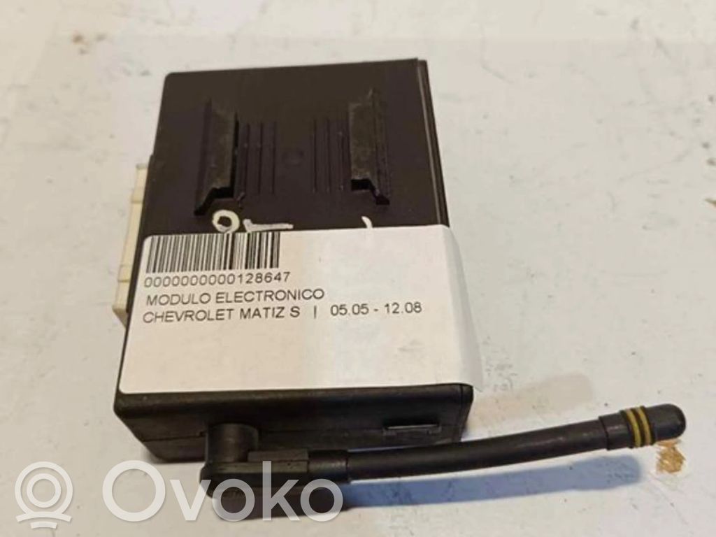 Chevrolet Lova Calculateur moteur ECU 