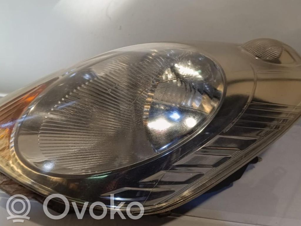 Headlight/headlamp   89900916