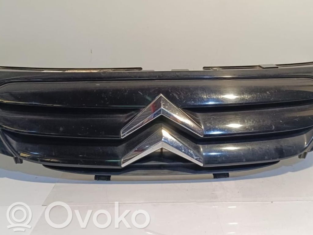 Front grill   9653053777