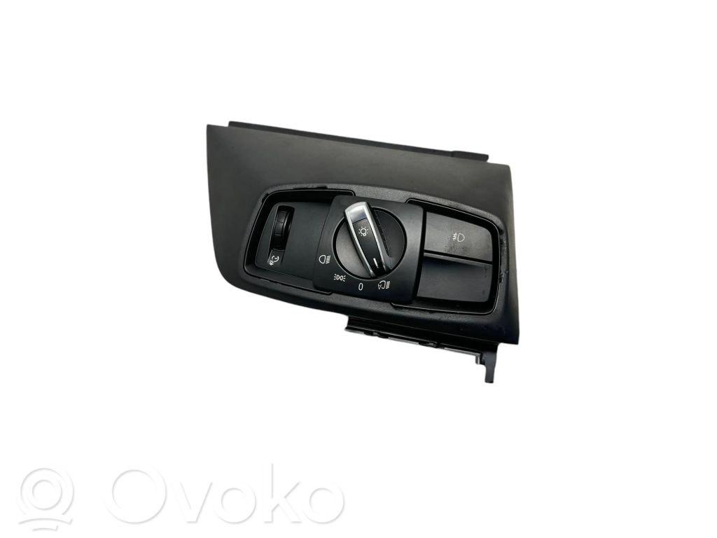 Light switch   9865812,3473070107