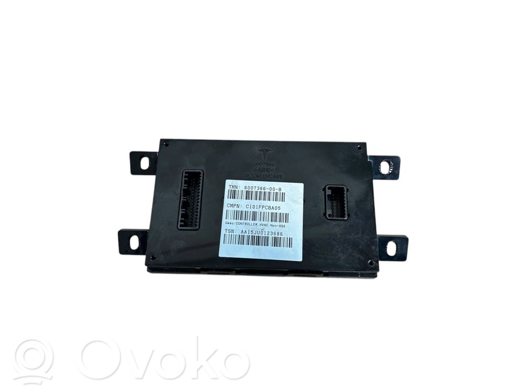 Tesla Model S Climate control unit 