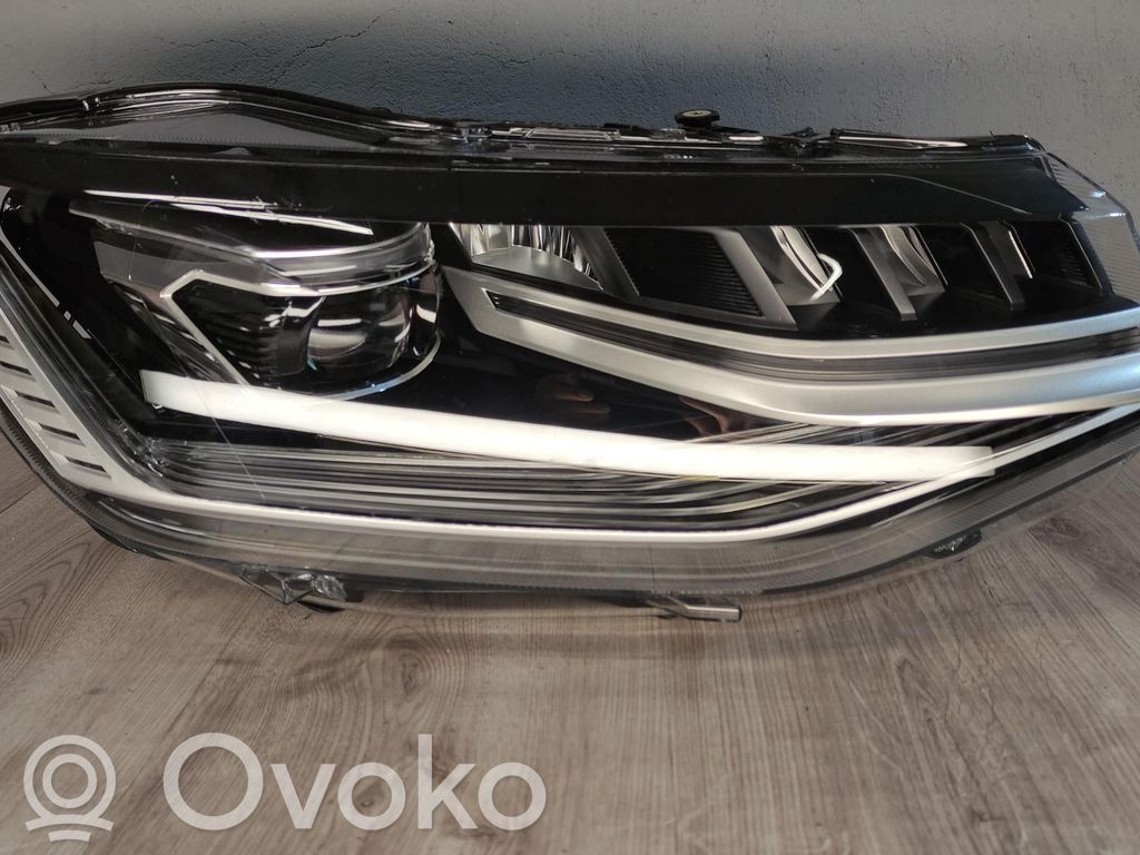 Volkswagen Caddy Scheinwerfer 