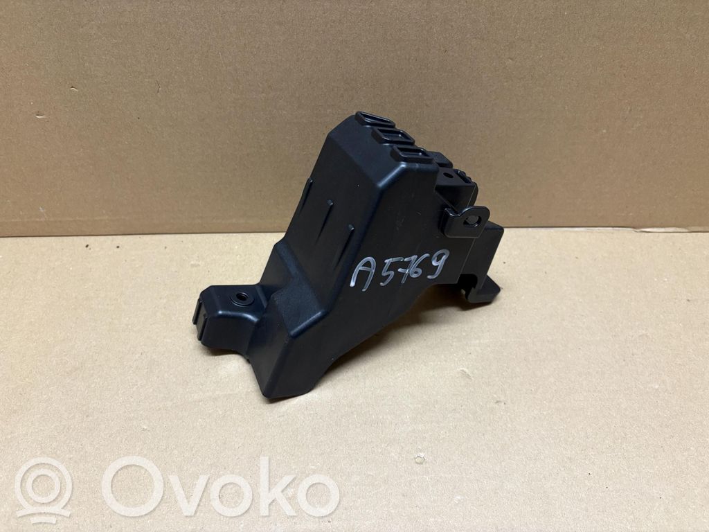 Front bumper mounting bracket   865B1CV000,865B1CV000