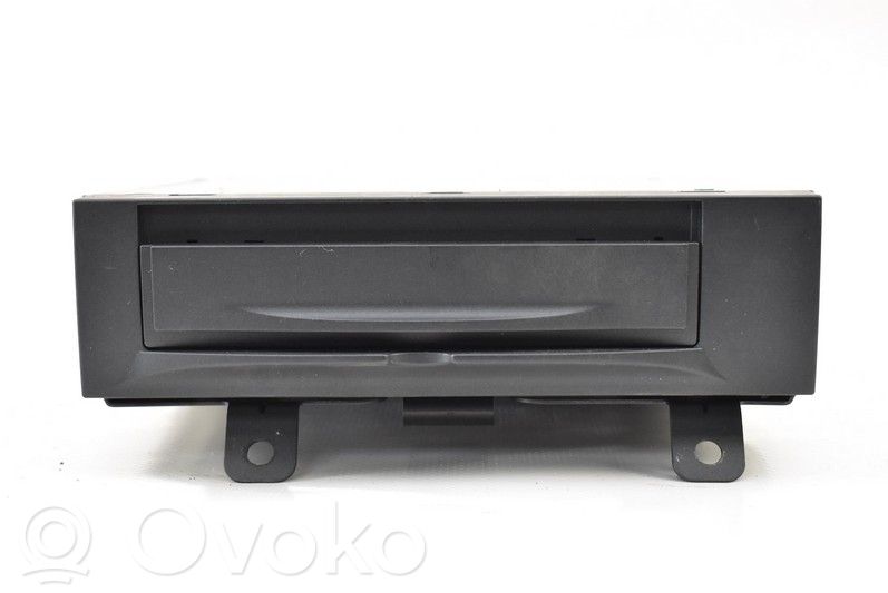 Volvo V50 Radio/CD/DVD/GPS head unit 