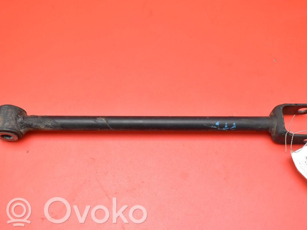 Rear control arm