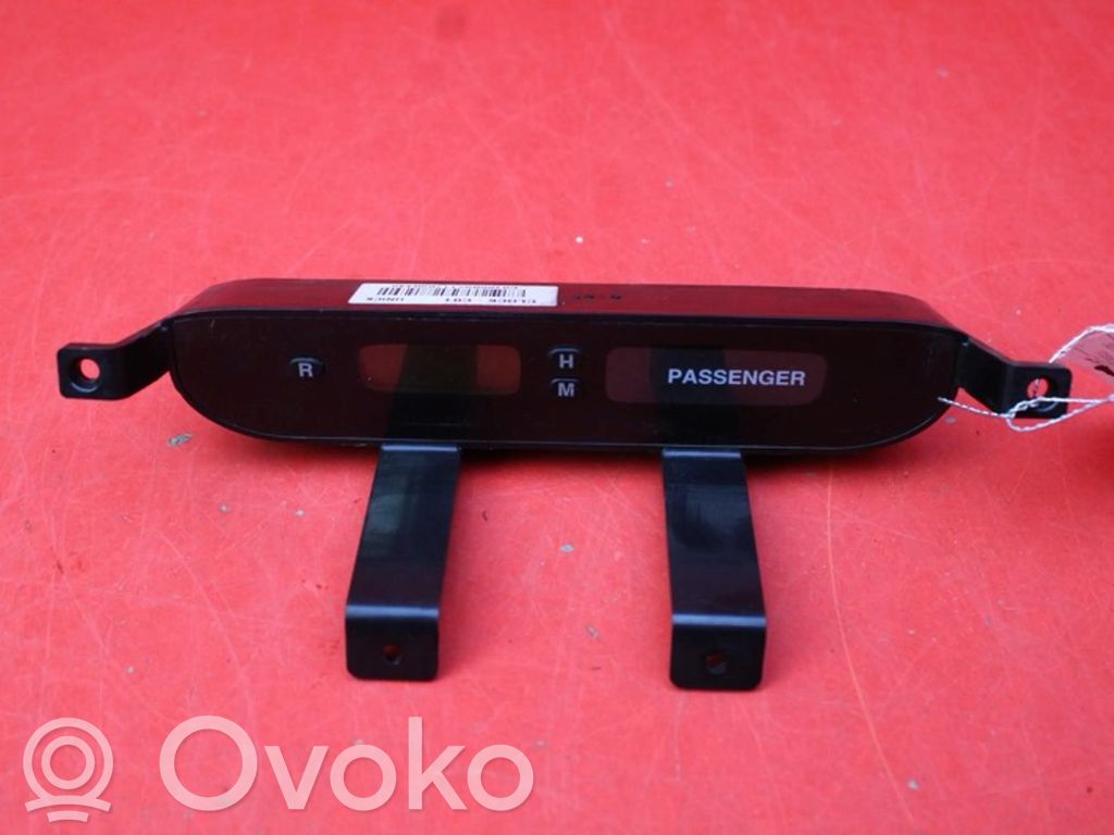 KIA Carens II Радио/ проигрыватель CD/DVD / навигация 