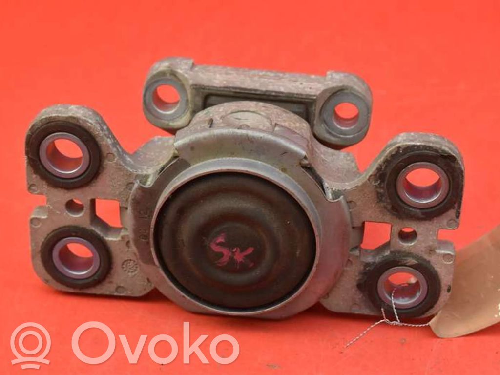 Volvo V60 Engine mount vacuum valve 