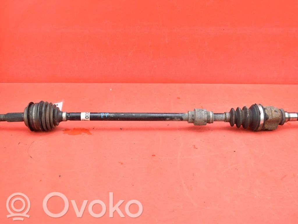 Toyota Yaris Eje de transmisión delantero 