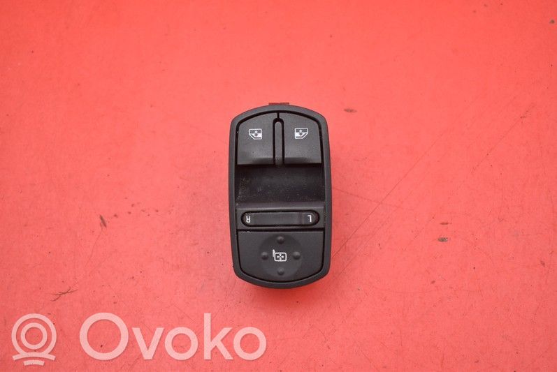 Opel Corsa D Interruttore di controllo dell’alzacristalli elettrico