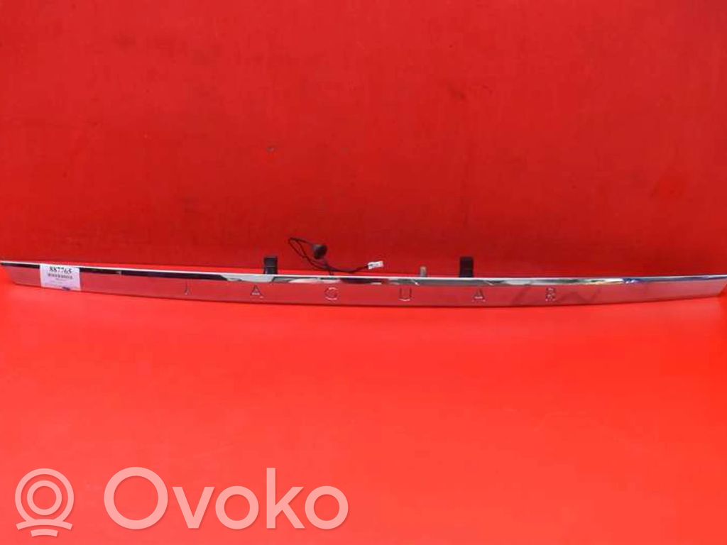 Jaguar S-Type Lampa oświetlenia tylnej tablicy rejestracyjnej 