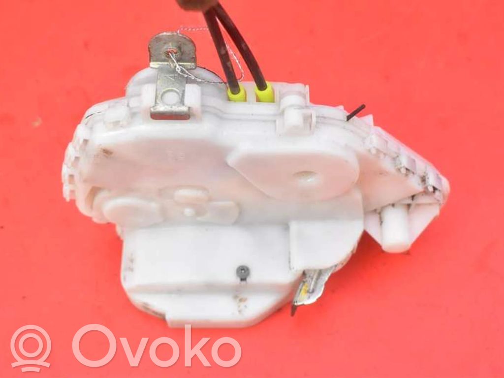 Honda Civic Etuoven lukko 