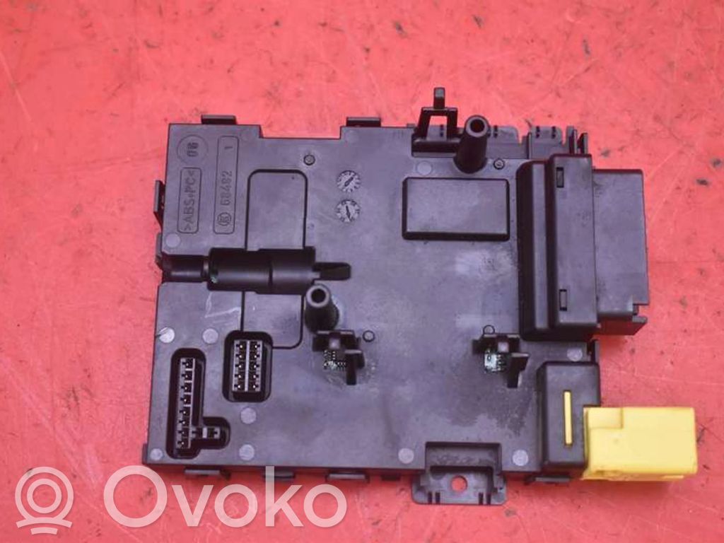 Volkswagen PASSAT B6 Unité de commande, module ECU de moteur 