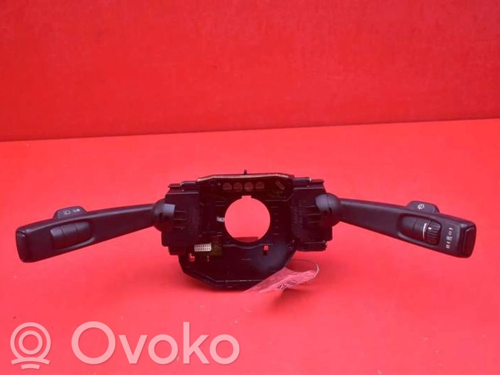 Volvo S40 Citu veidu slēdži / pogas / pārslēdzēji 