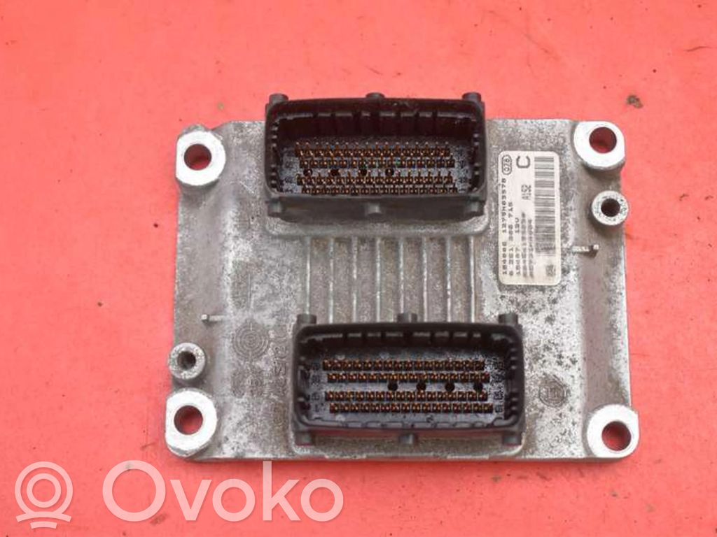 Alfa Romeo 147 Unidad de control/módulo ECU del motor 