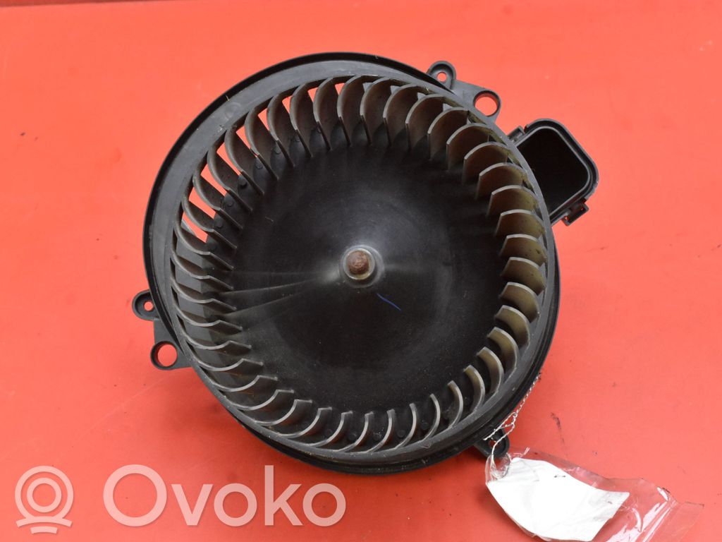 BMW 7 F01 F02 F03 F04 Heizungslüfter 