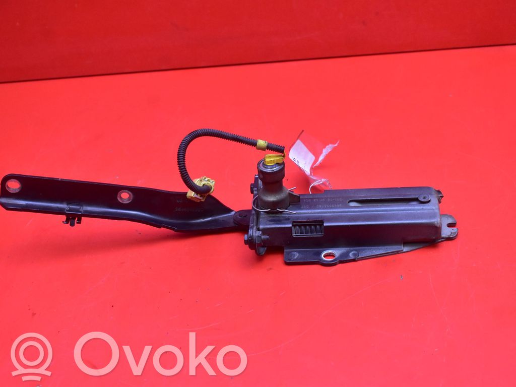 Audi A6 S6 C6 4F Konepellin saranat 