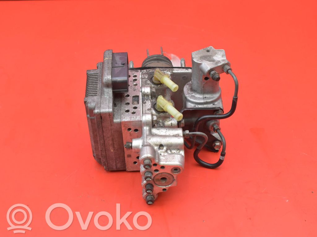 Toyota Auris E180 Cilindro del sistema frenante 