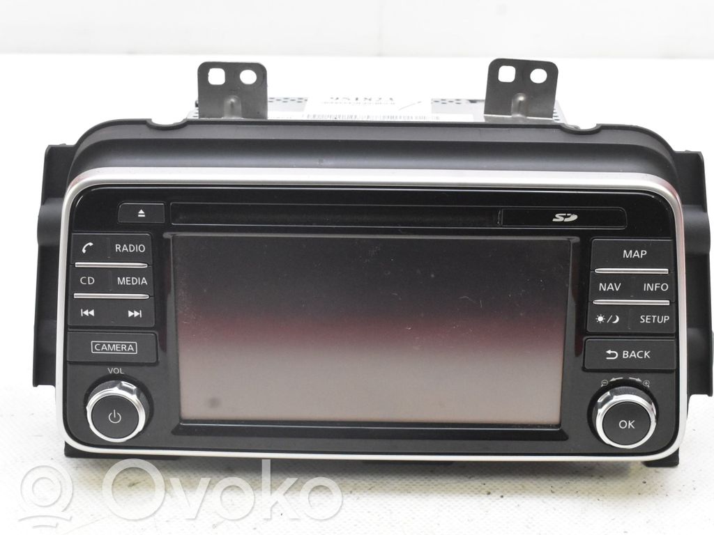 Nissan Micra C+C Unitate principală radio/CD/DVD/GPS 