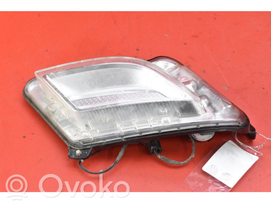 Volvo S60 Etusumuvalo 